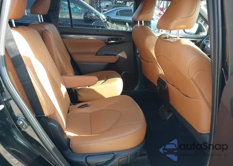 2021 Toyota Highlander Platinum from USA, damaged, VIN 5TDFZRBH4MS102623